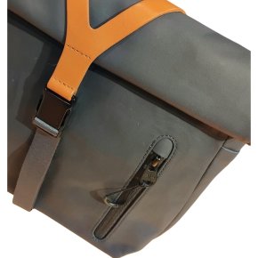 Aunts & Uncles Seki RE Umhängetasche outer space